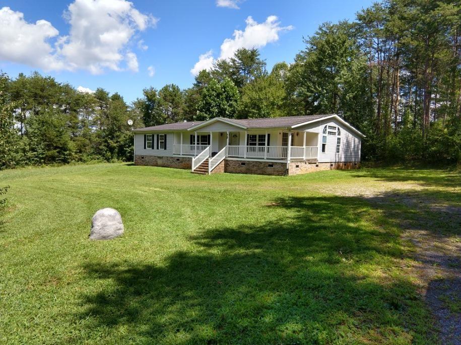 2388 Liberty Church St., Hickory, NC 28601