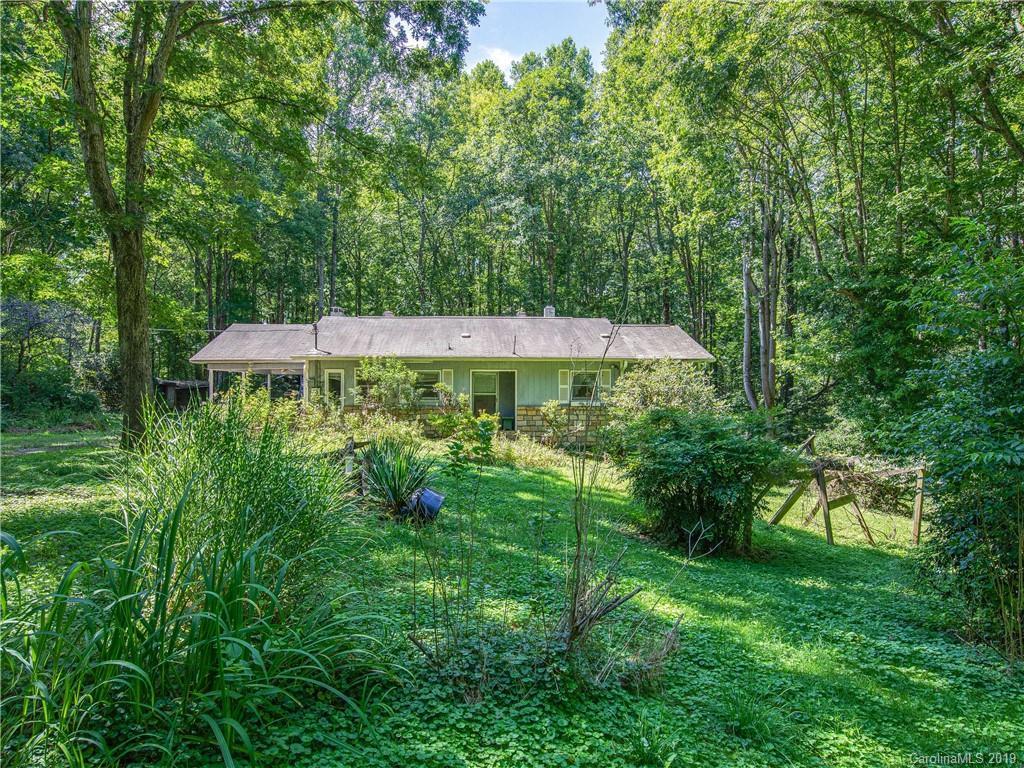 40 Knob Hill Rd., Asheville, NC 28806