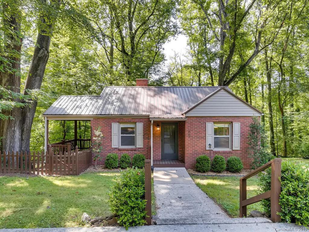 395 Westwood Dr., Statesville, NC 28677