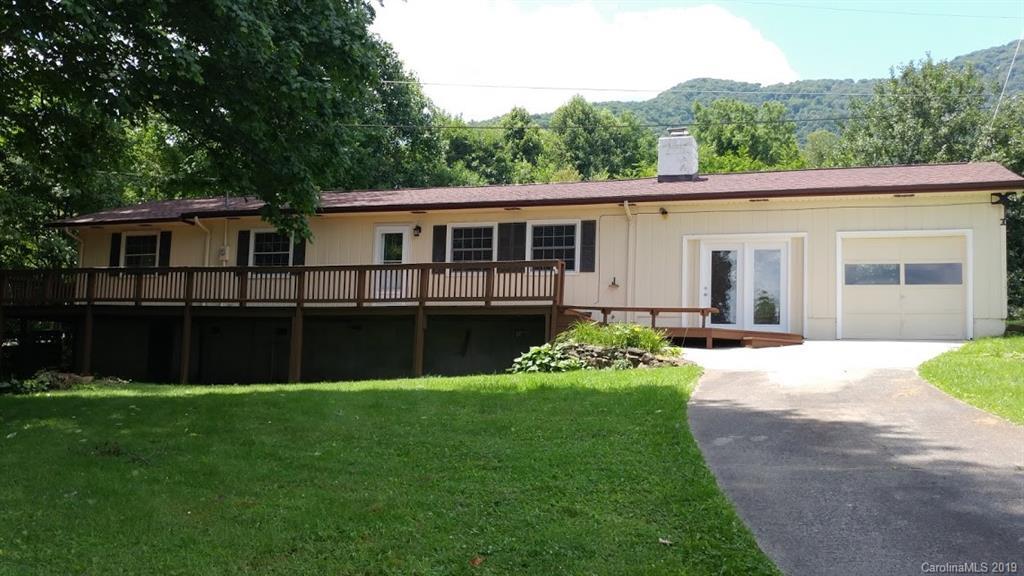 633 Shelton Cove Rd., Waynesville, NC 28785
