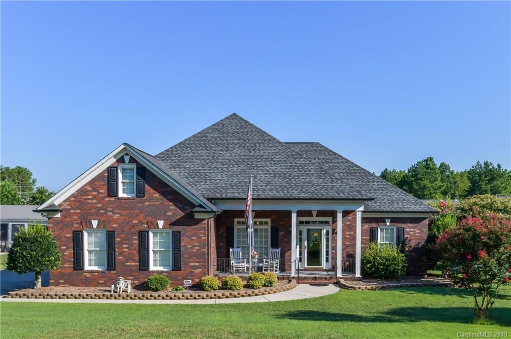 1034 Patricia Ave., Harrisburg, NC 28075
