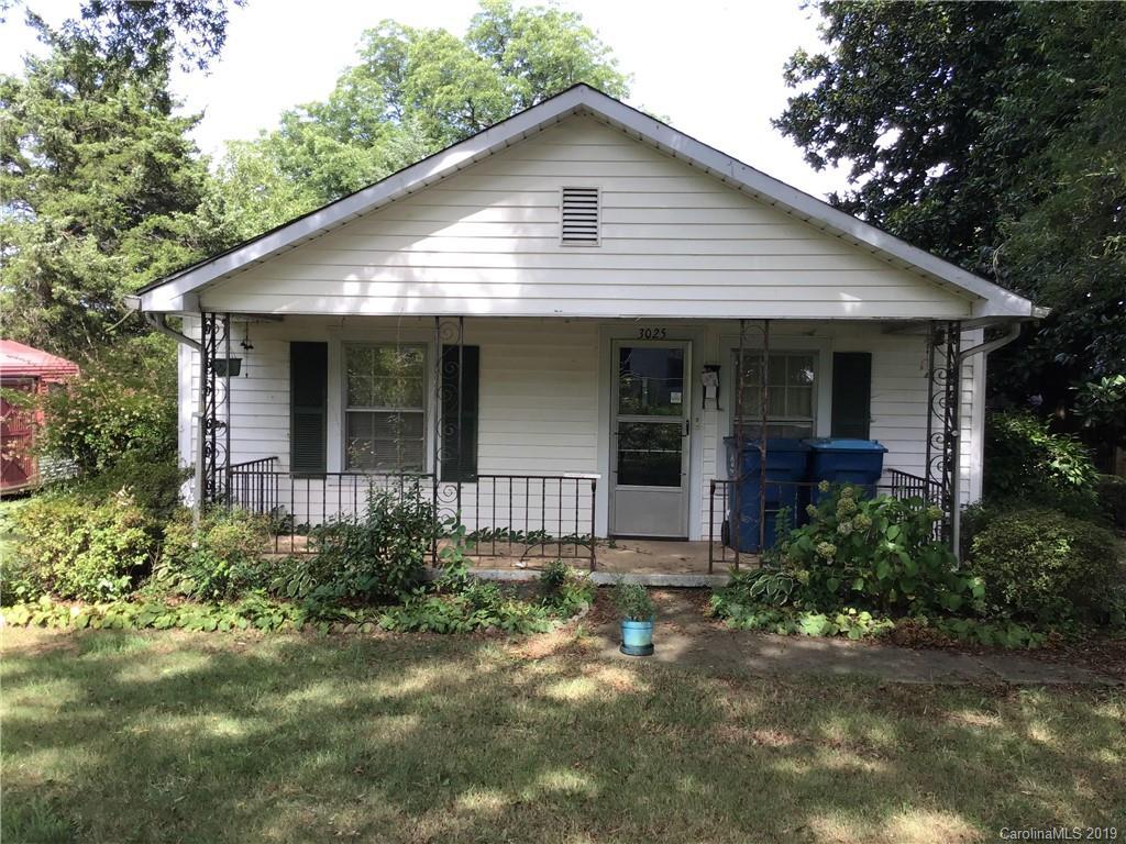 3025 2nd Ave., Hickory, NC 28602