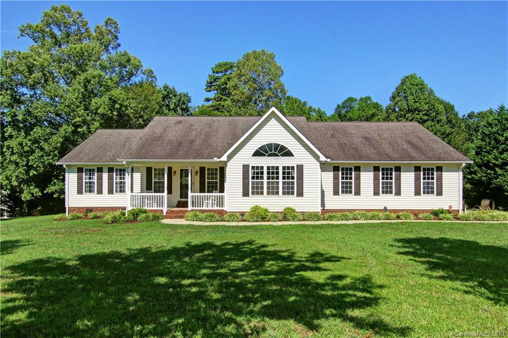 161 Barringer Dr., Statesville, NC 28625