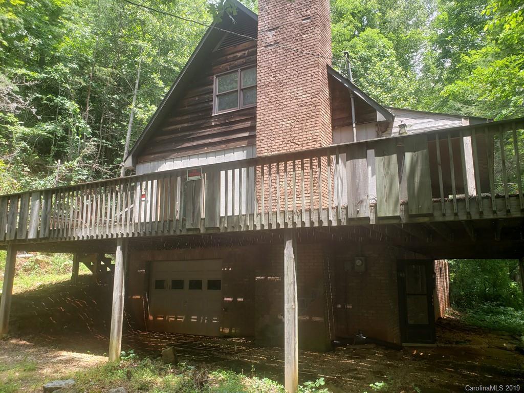 160 Wildwood Dr., Sylva, NC 28779