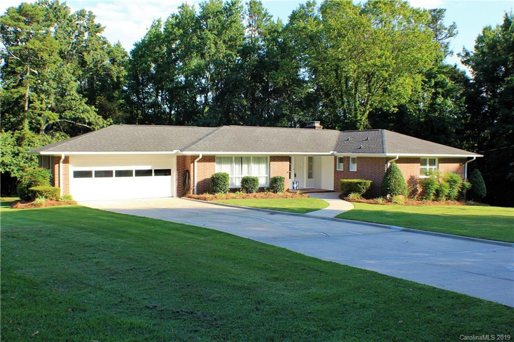 113 Evandale Rd., Kannapolis, NC 28081