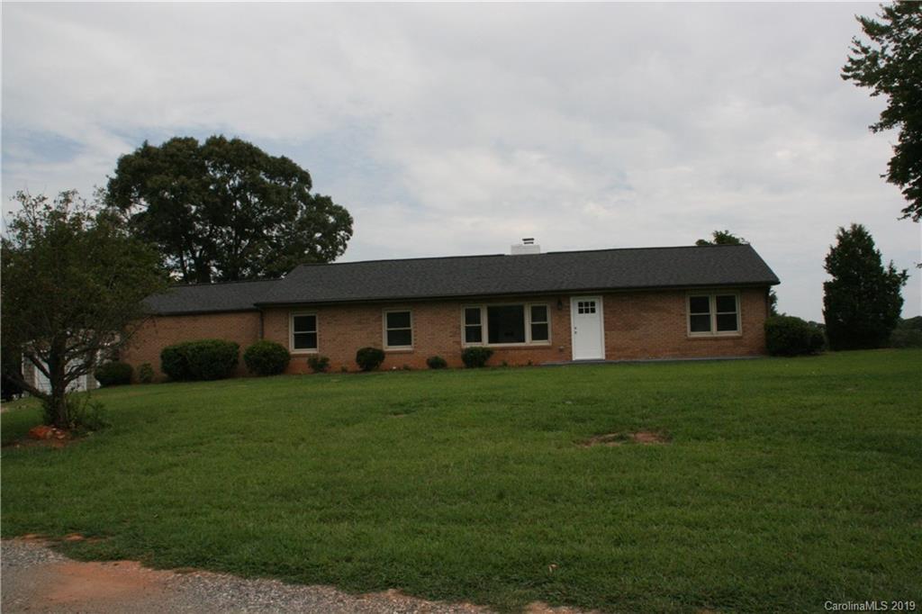 1333 Eufola Rd., Statesville, NC 28677