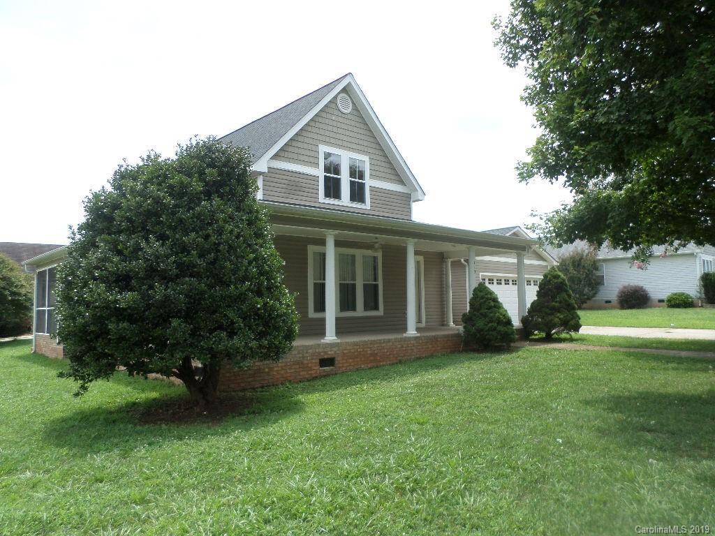 117 Tarrington Dr., Statesville, NC 28625