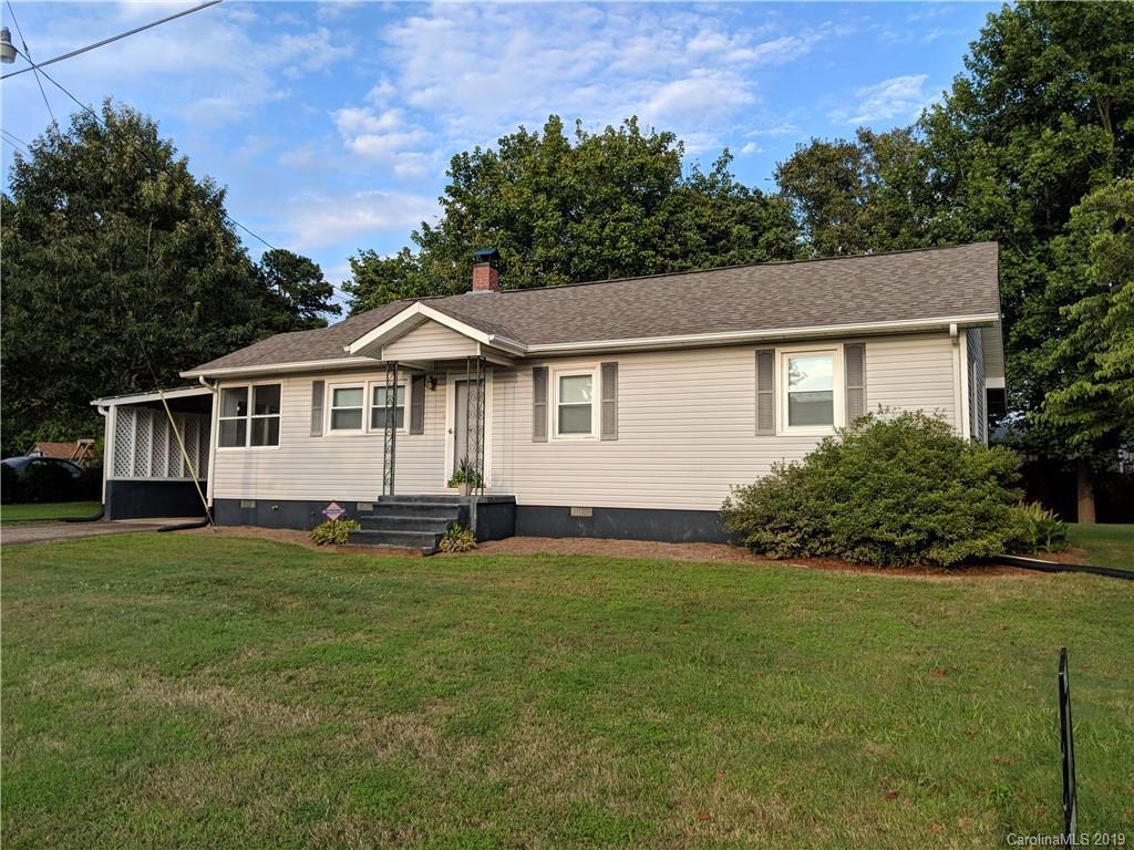 256 Skyuka Rd., Statesville, NC 28677