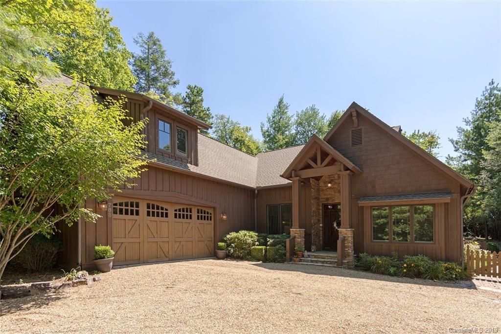 763 Camptown Rd., Brevard, NC 28712