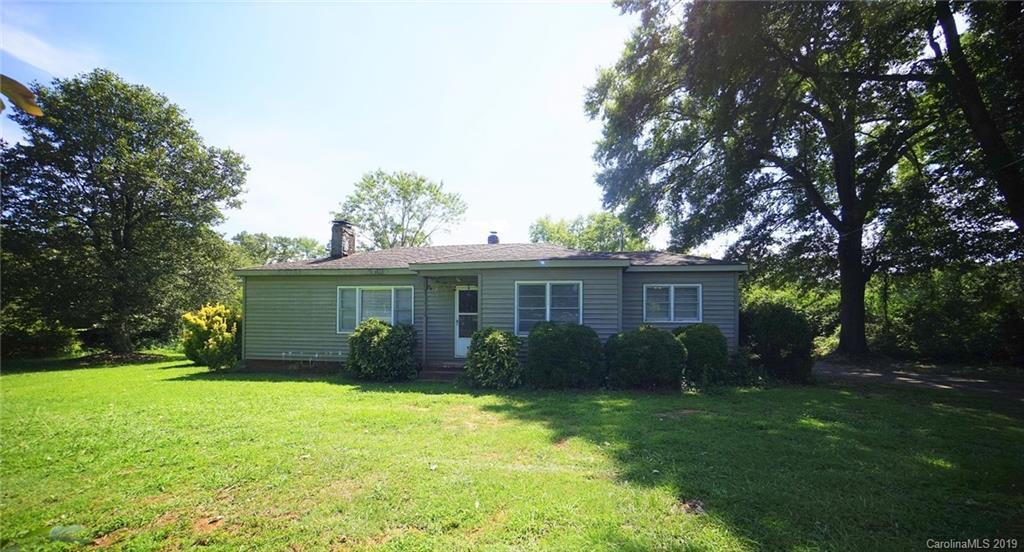 1567 Old Mountain Rd., Statesville, NC 28677