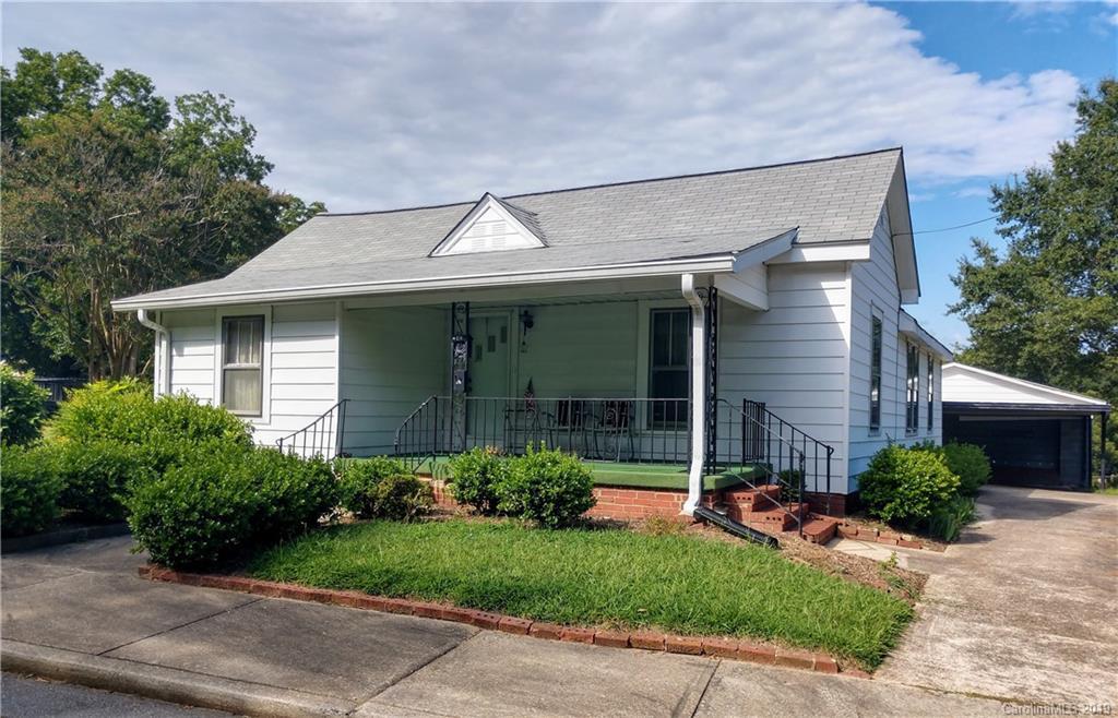 296 Vance Dr., Concord, NC 28025