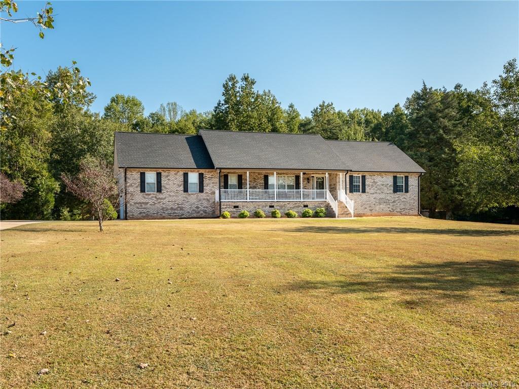 205 Honey Moss Ln., Salisbury, NC 28146