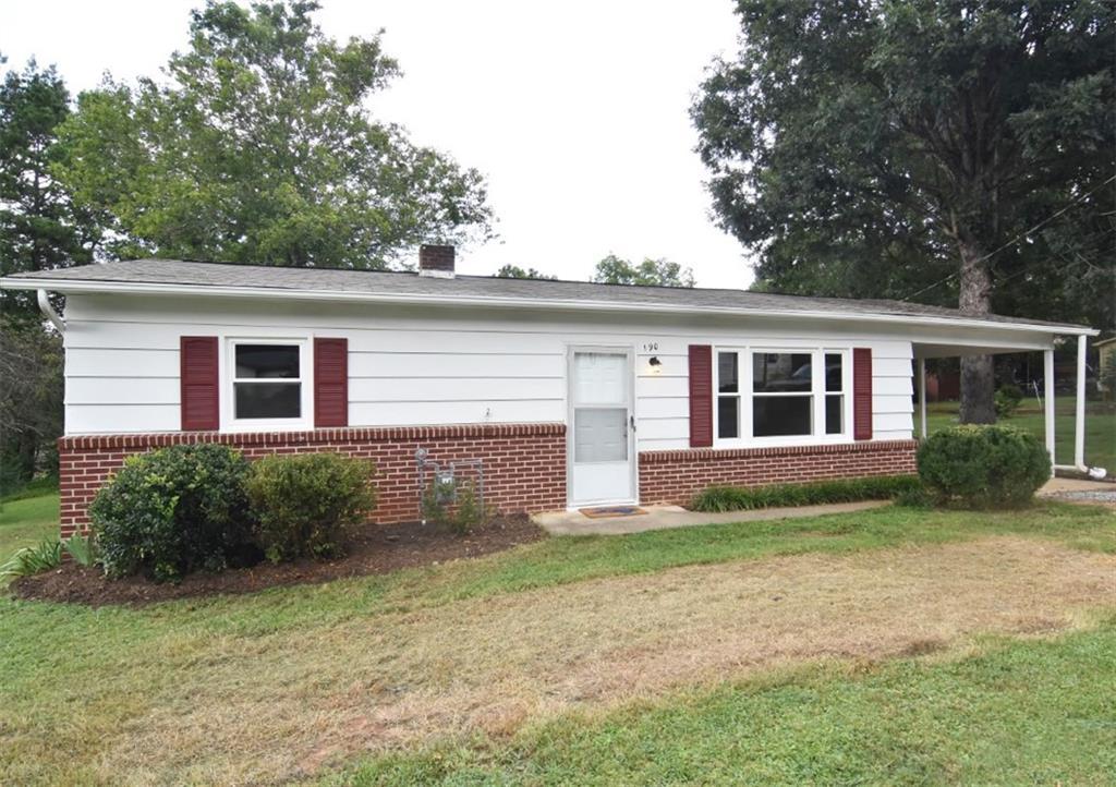 190 Hickman Ave., Hudson, NC 28638