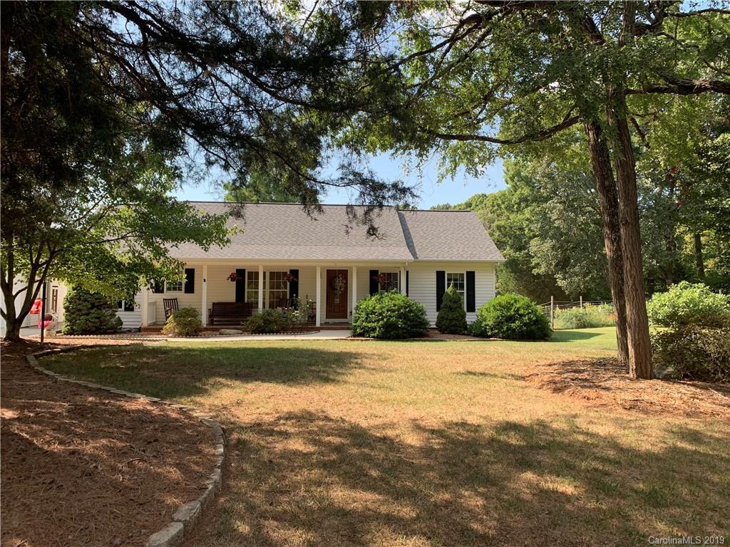 154 Greystone Rd., Davidson, NC 28036