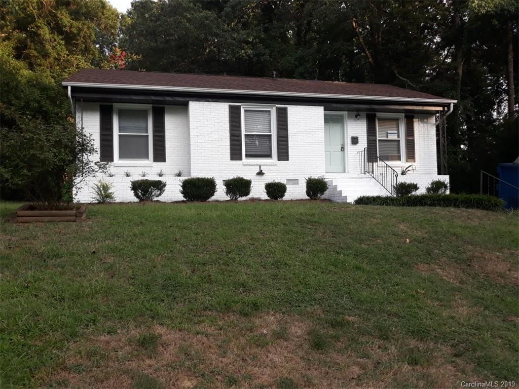 1015 Bramble Pl., Charlotte, NC 28208