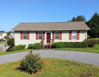 50 Alexander Heritage Dr., Hickory, NC 28601