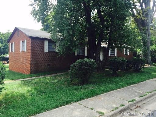 2630 Capitol Dr., Charlotte, NC 28208