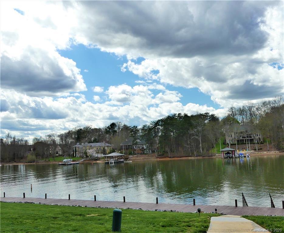 506 Catspaw Rd. #7, Statesville, NC 28677