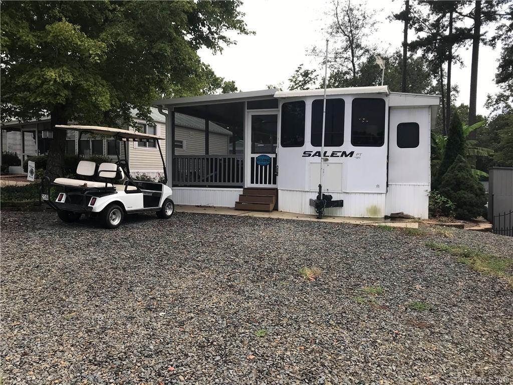 111 Club House Dr., New London, NC 28127