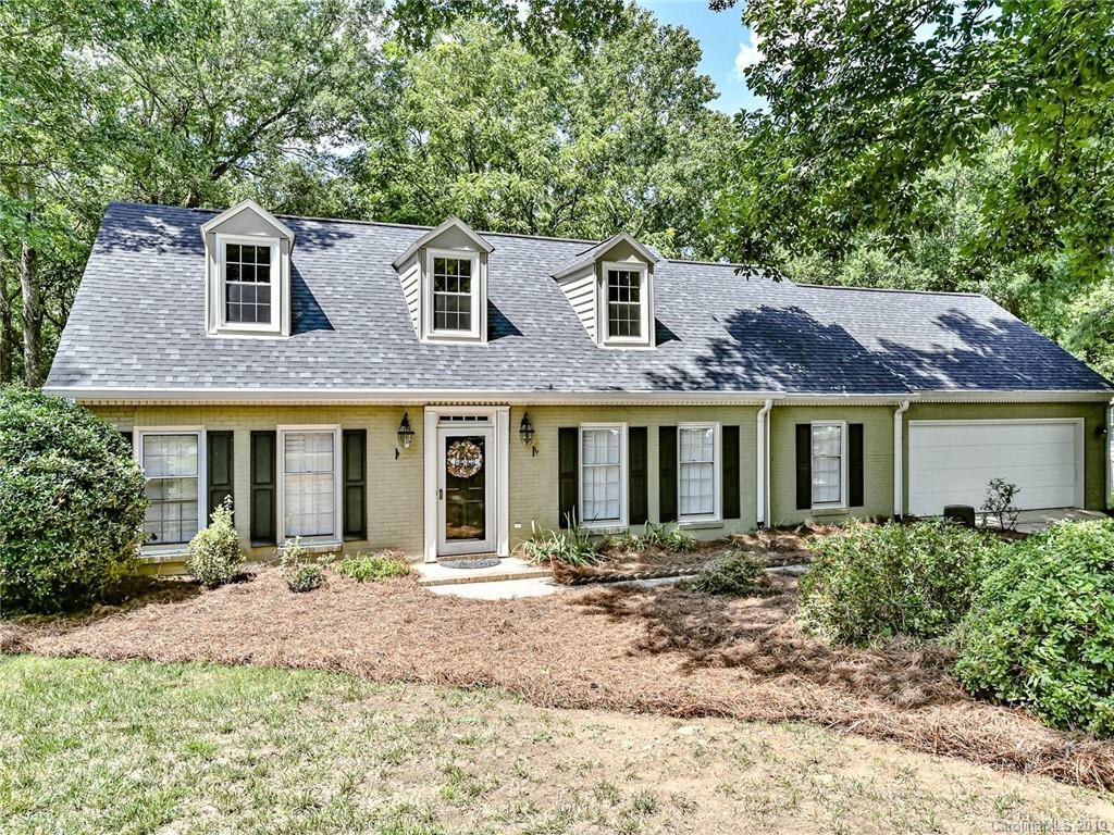 2706 Lawton Bluff Rd., Charlotte, NC 28226
