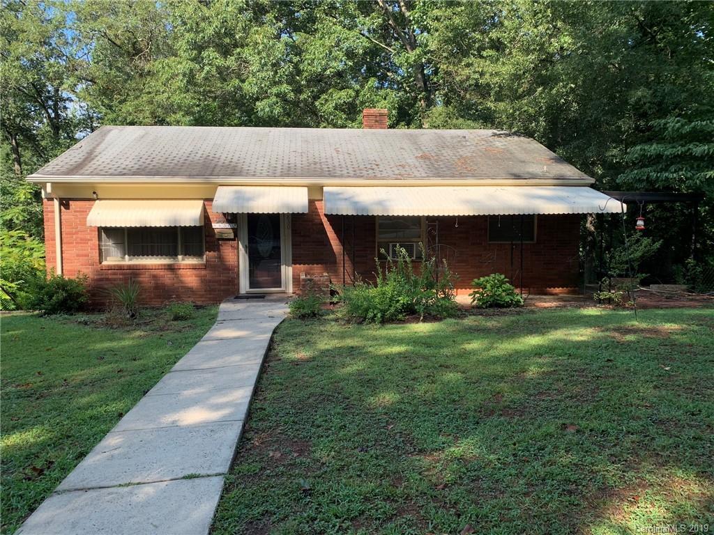 830 2nd St., Hickory, NC 28602