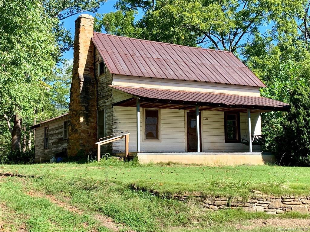 2466 Lake Adger Rd., Mill Spring, NC 28756
