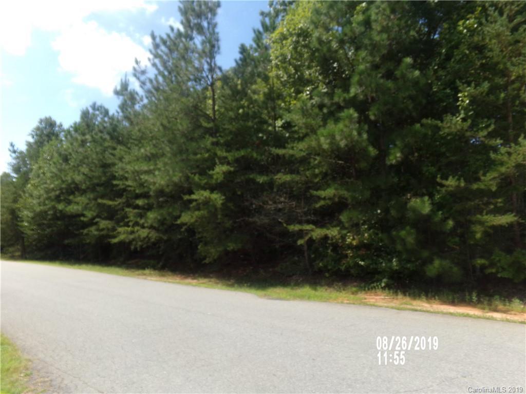 2005 Lynmore Dr. #4, Sherrills Ford, NC 28673