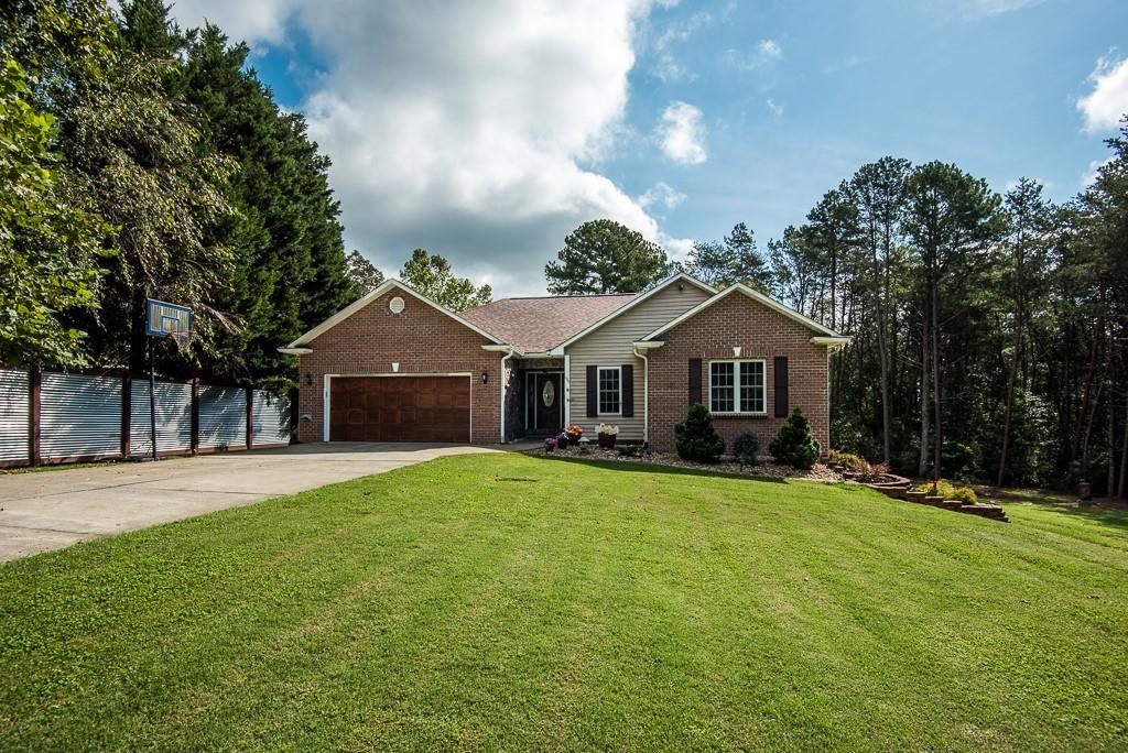 199 Bethlehem Manufacturing Ln., Hickory, NC 28601