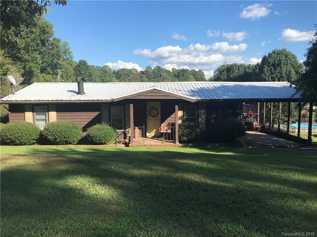 4496 Enoch Dr., Sherrills Ford, NC 28673