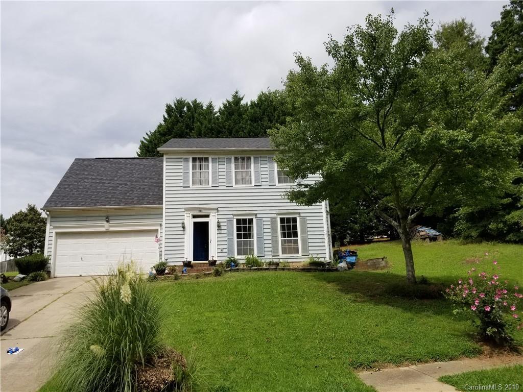 2711 Clarencefield Dr., Charlotte, NC 28216