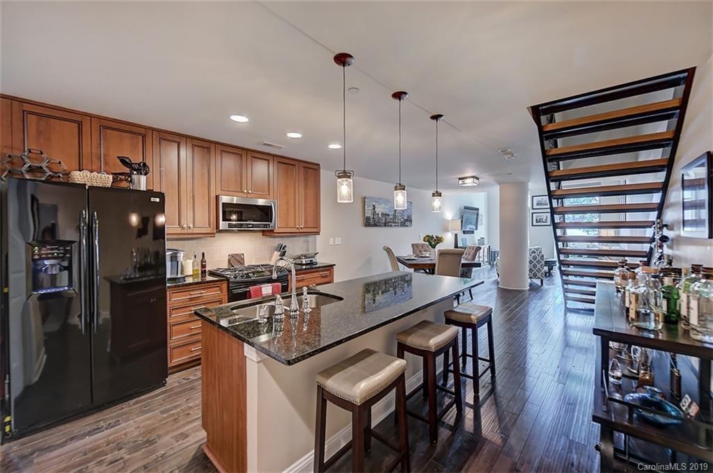 701 Royal Ct. #102, Charlotte, NC 28202