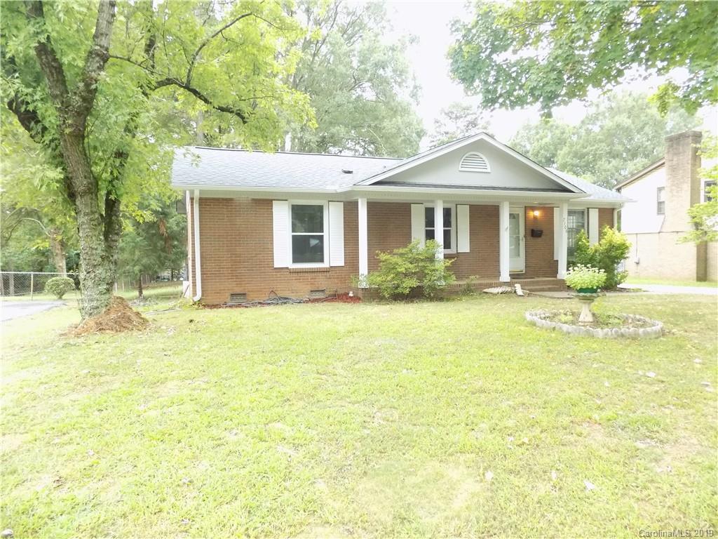 7108 Covecreek Dr., Charlotte, NC 28215