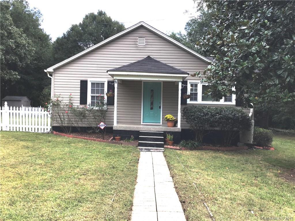 109 Walley Dr., Mount Holly, NC 28120