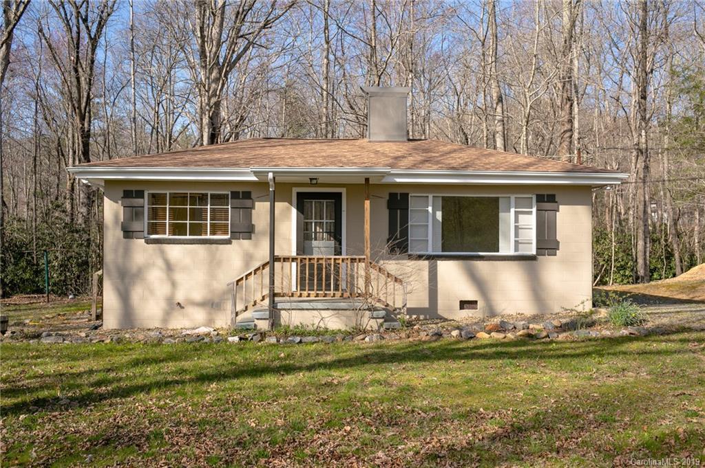 207 Old Toll Rd., Black Mountain, NC 28711