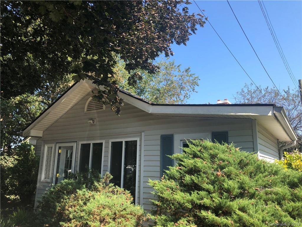 54 Cart Wheel Ln., Hendersonville, NC 28792