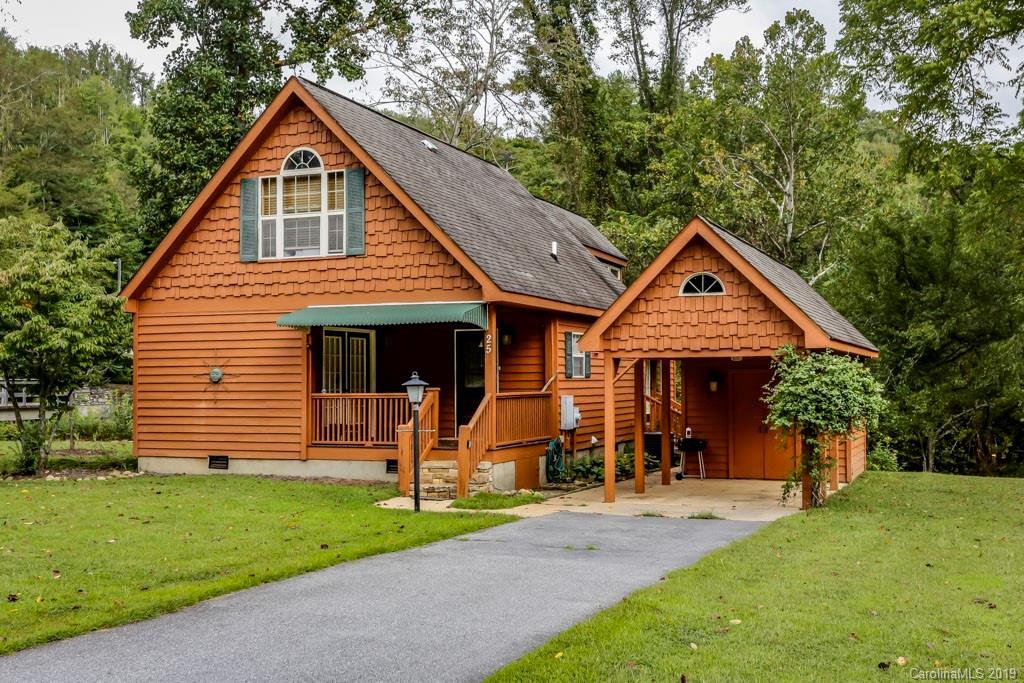 25 Reedy Creek Ct., Hendersonville, NC 28792