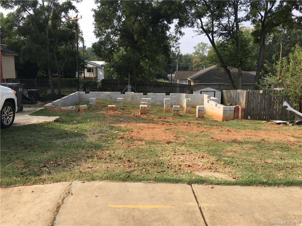 2832 Brevard St., Charlotte, NC 28205