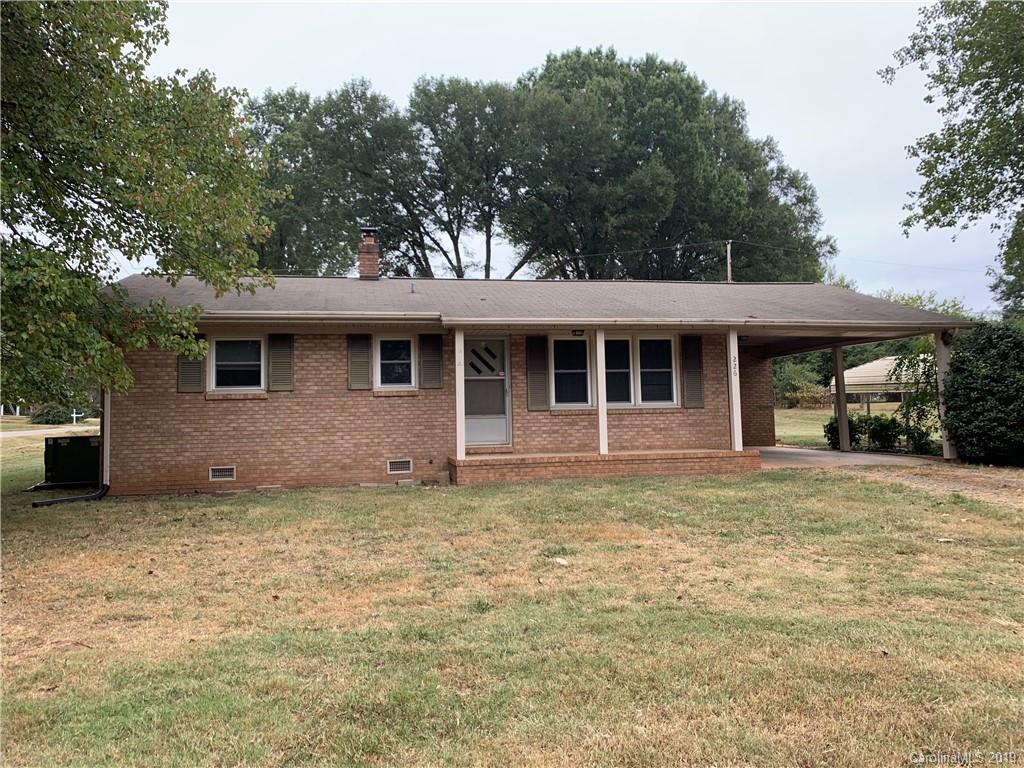 226 Bradley Farm Rd., Statesville, NC 28625