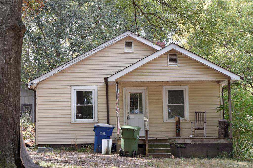 216 Howard St., Mount Holly, NC 28120
