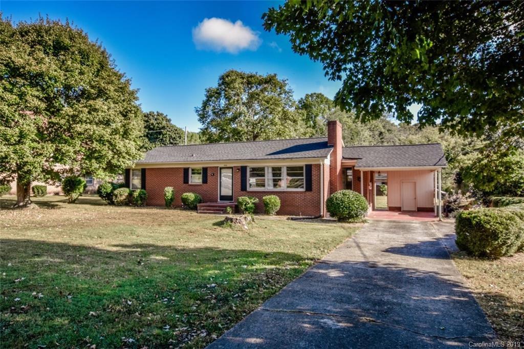 520 Holland Dr., Statesville, NC 28677