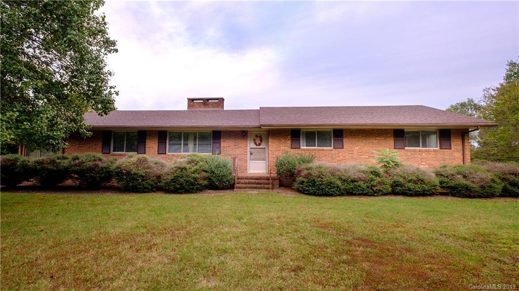 5619 Skyline Ave., Julian, NC 27283