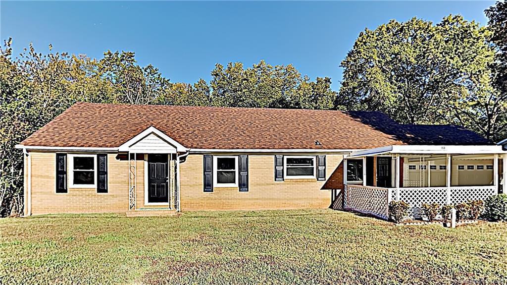 306 Greenway St., Huntersville, NC 28078