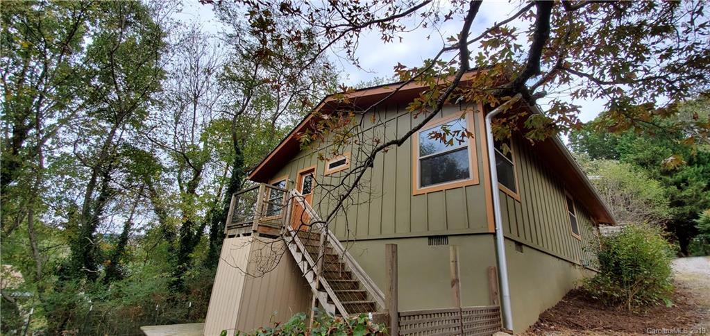 45 Riverview Dr., Asheville, NC 28806