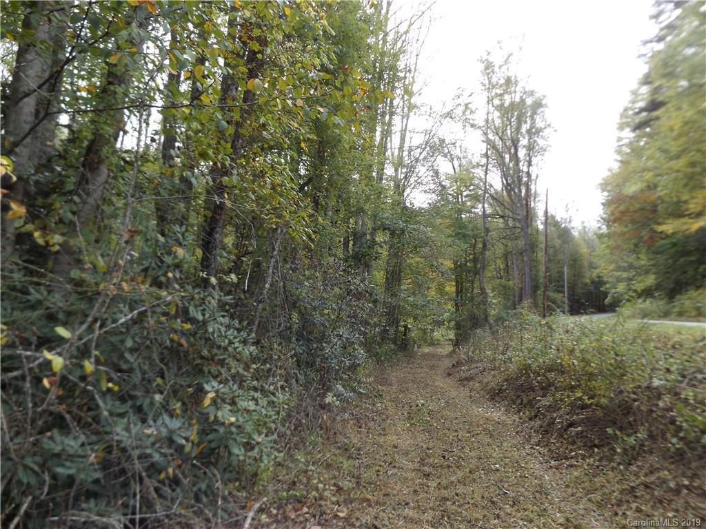Black Oak Cove Rd., Candler, NC 28715