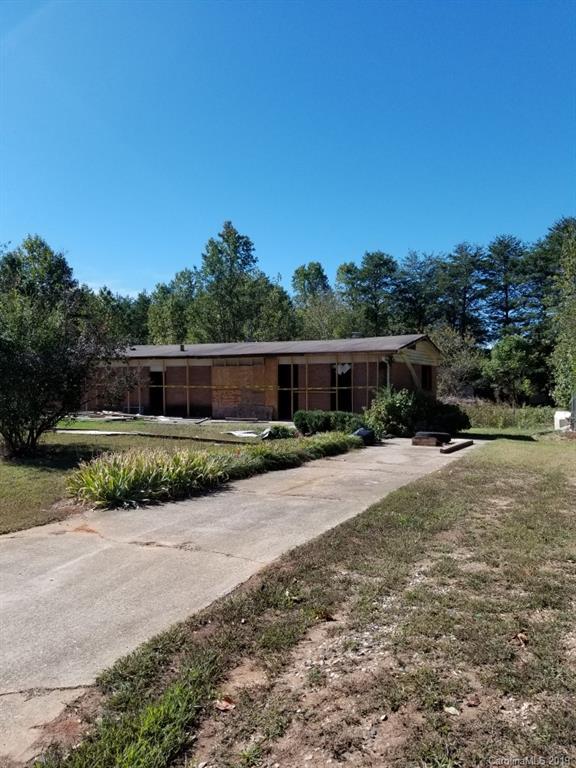 3371 Kings Ave., Sherrills Ford, NC 28673