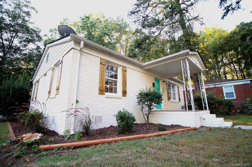 1901 Lasalle St., Charlotte, NC 28216