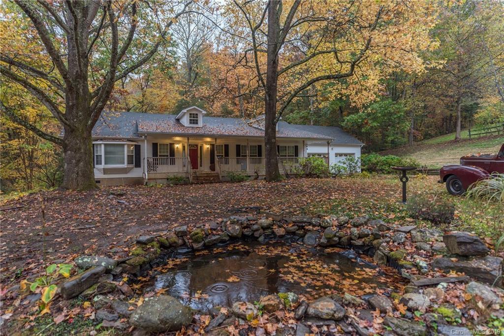 233 Huff N Puff Ln., Hendersonville, NC 28792