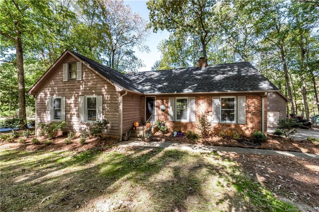 14001 Hackamore Dr., Matthews, NC 28105