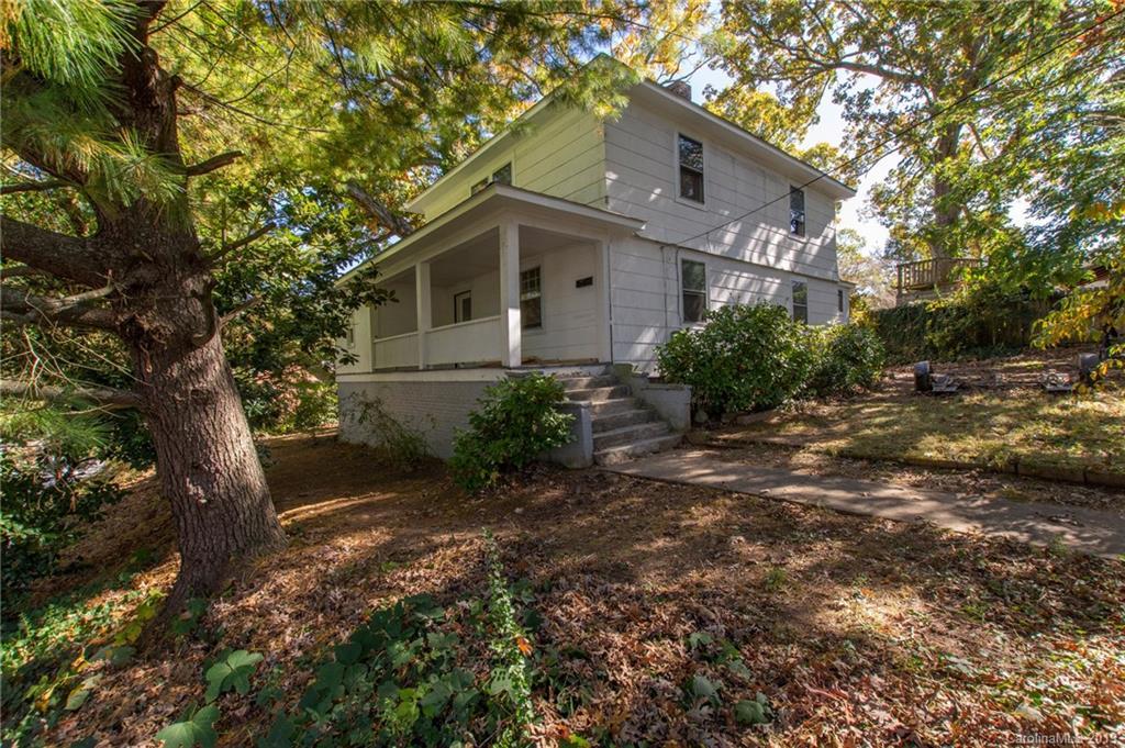 87 Annandale Ave., Asheville, NC 28801