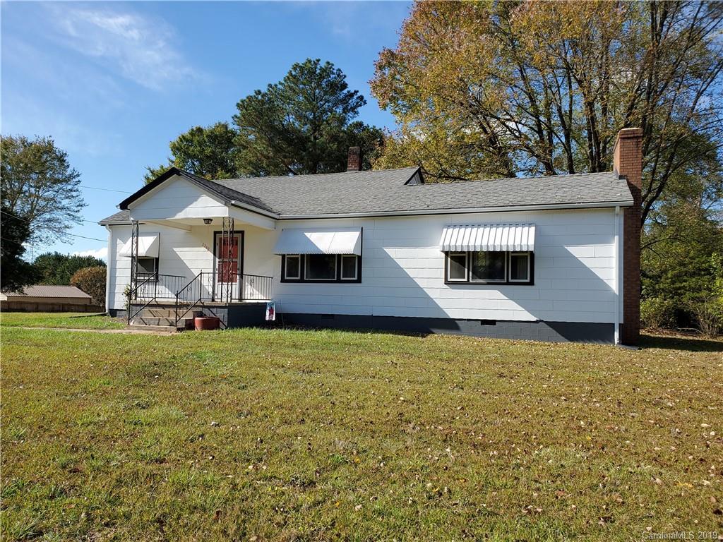 2282 Island Ford Rd., Statesville, NC 28625